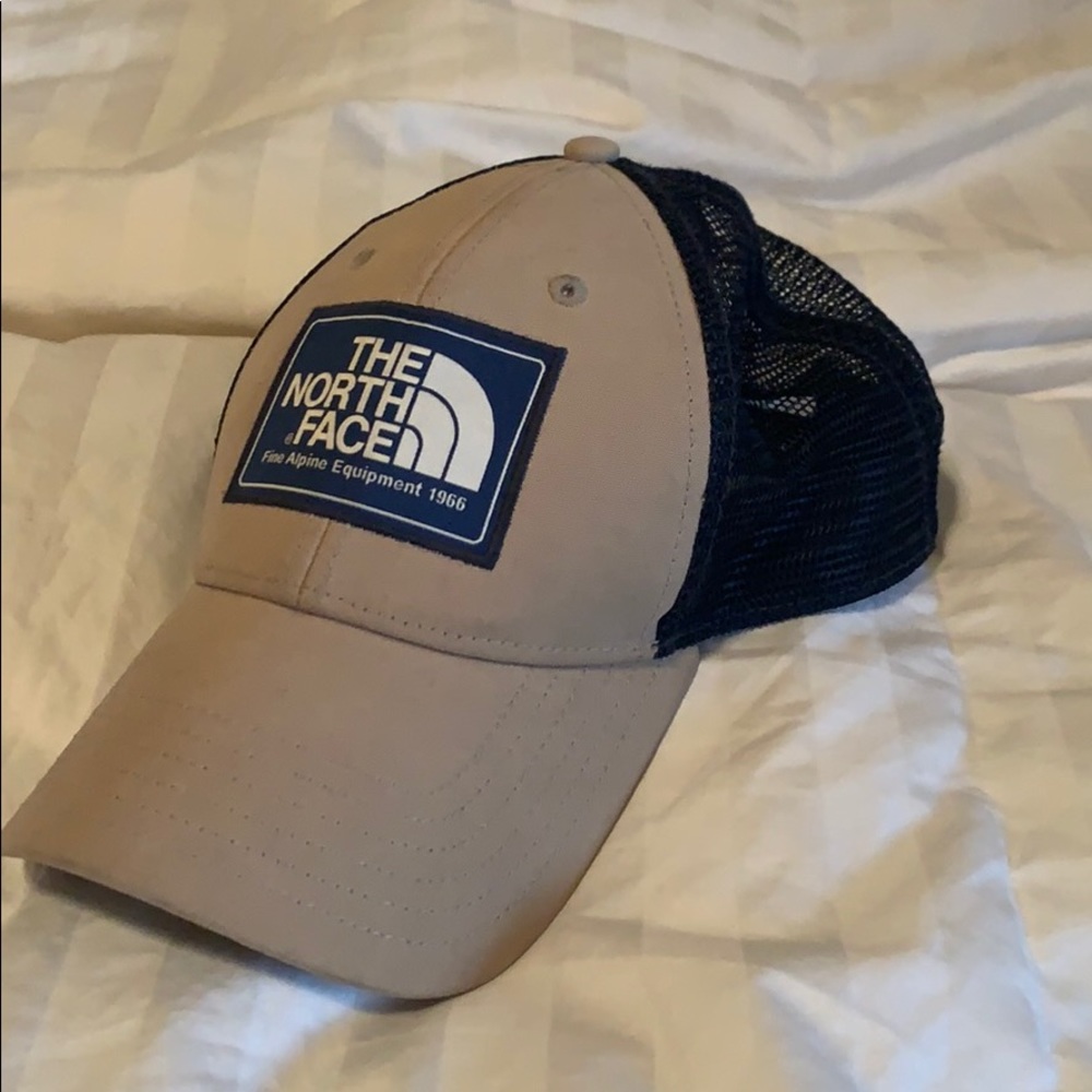 The North Face hat